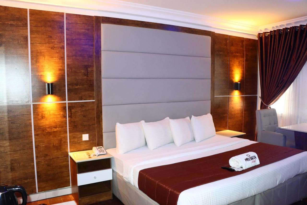 Presken White House Hotel Лагос Екстериор снимка